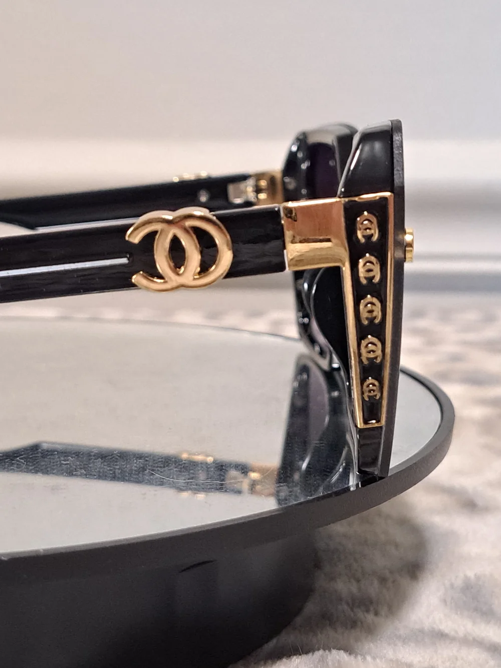 Fashion Designer-Inspired Black Square Sunglasses